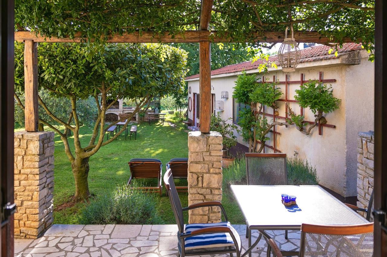 Blue Apartment Vrsar Exterior photo